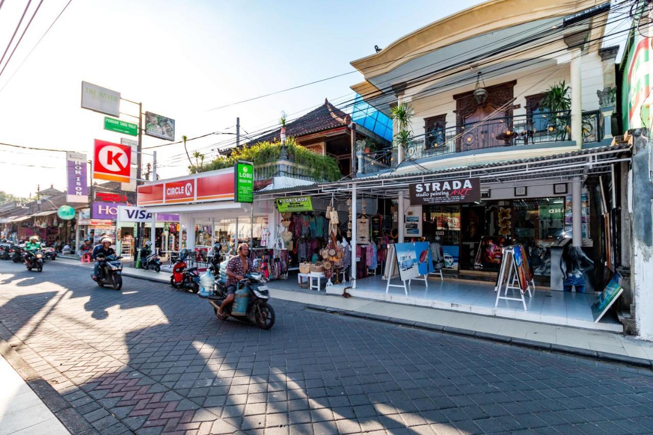 Lori Beach Inn Seminyak Kültér fotó